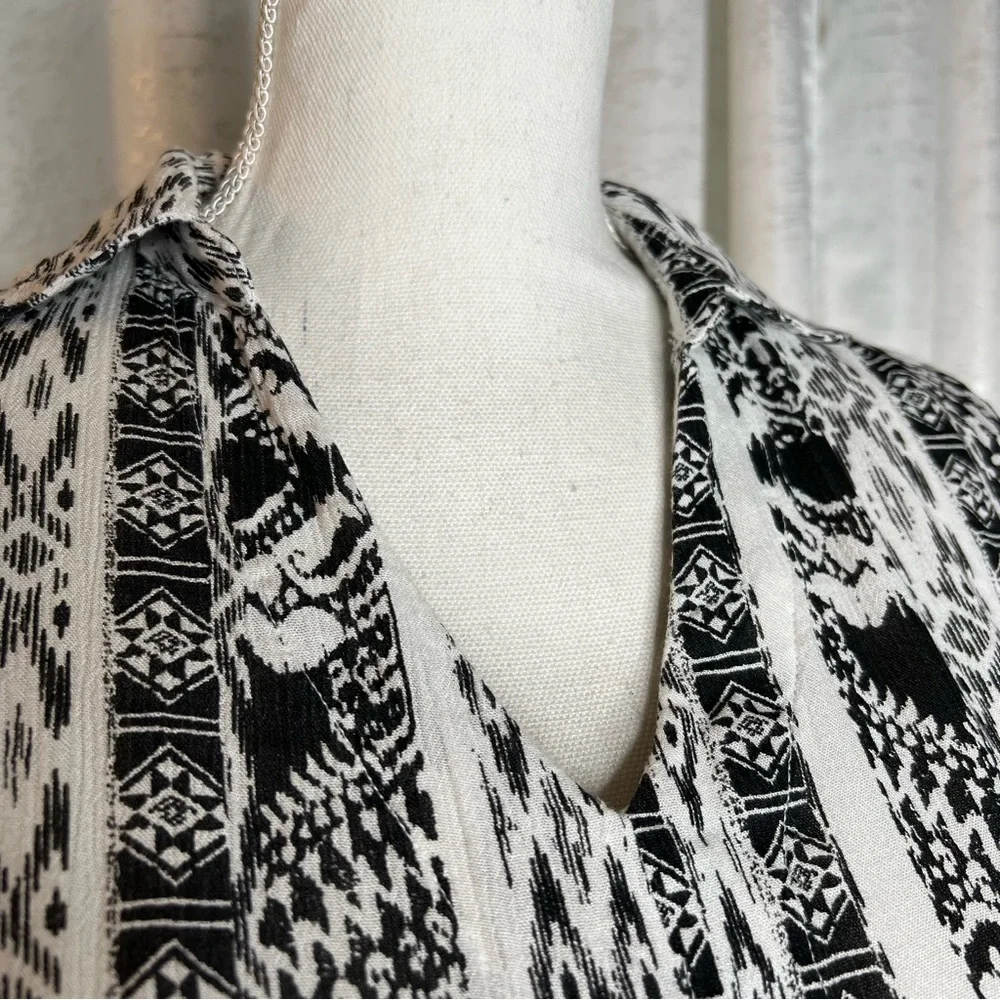 Nine West Printed Blouse - Picture 3 of 8
